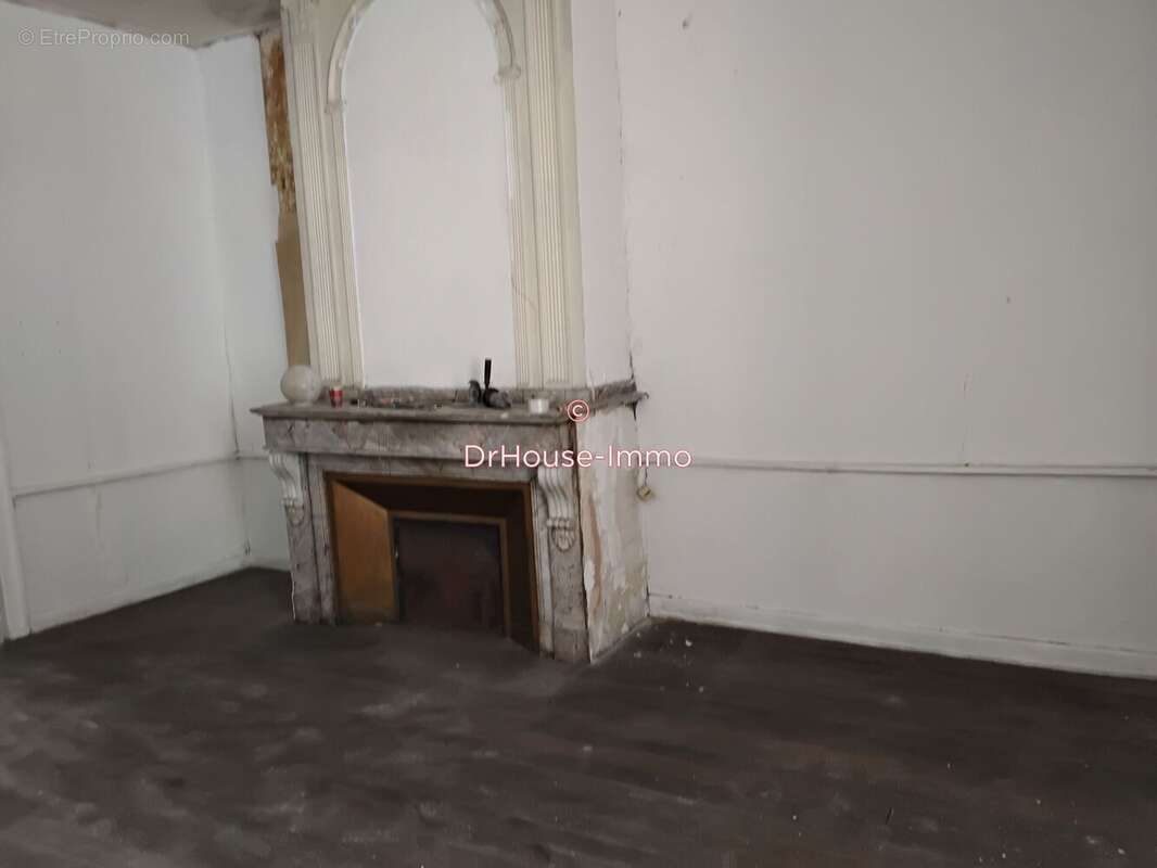 Appartement 380 m² à Villefranche-De-Rouergue  - photo 5