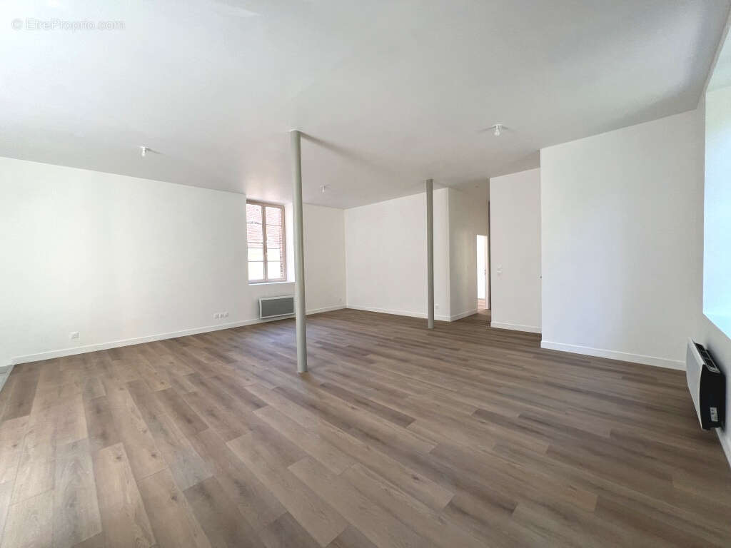 Appartement à SENS