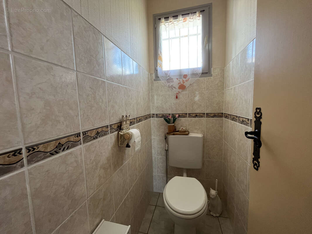 Maison à MORTAGNE-SUR-GIRONDE