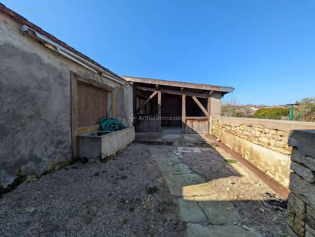 Maison à CHATENOIS