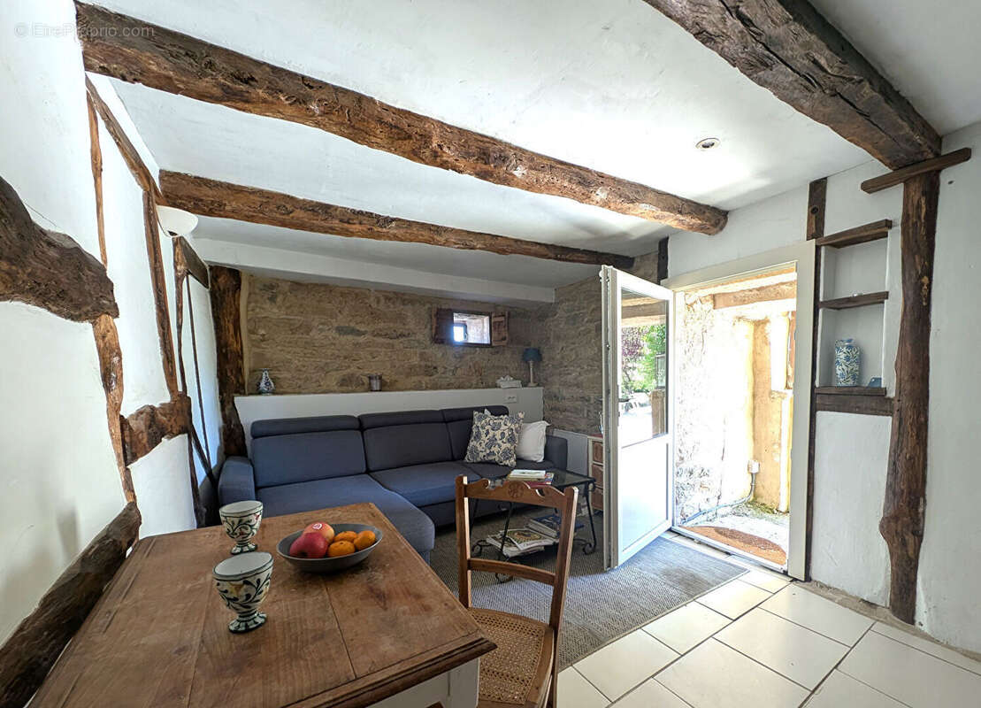 Belle propriété en pierre! Possibilité chambres d'hôtes. - photo 12