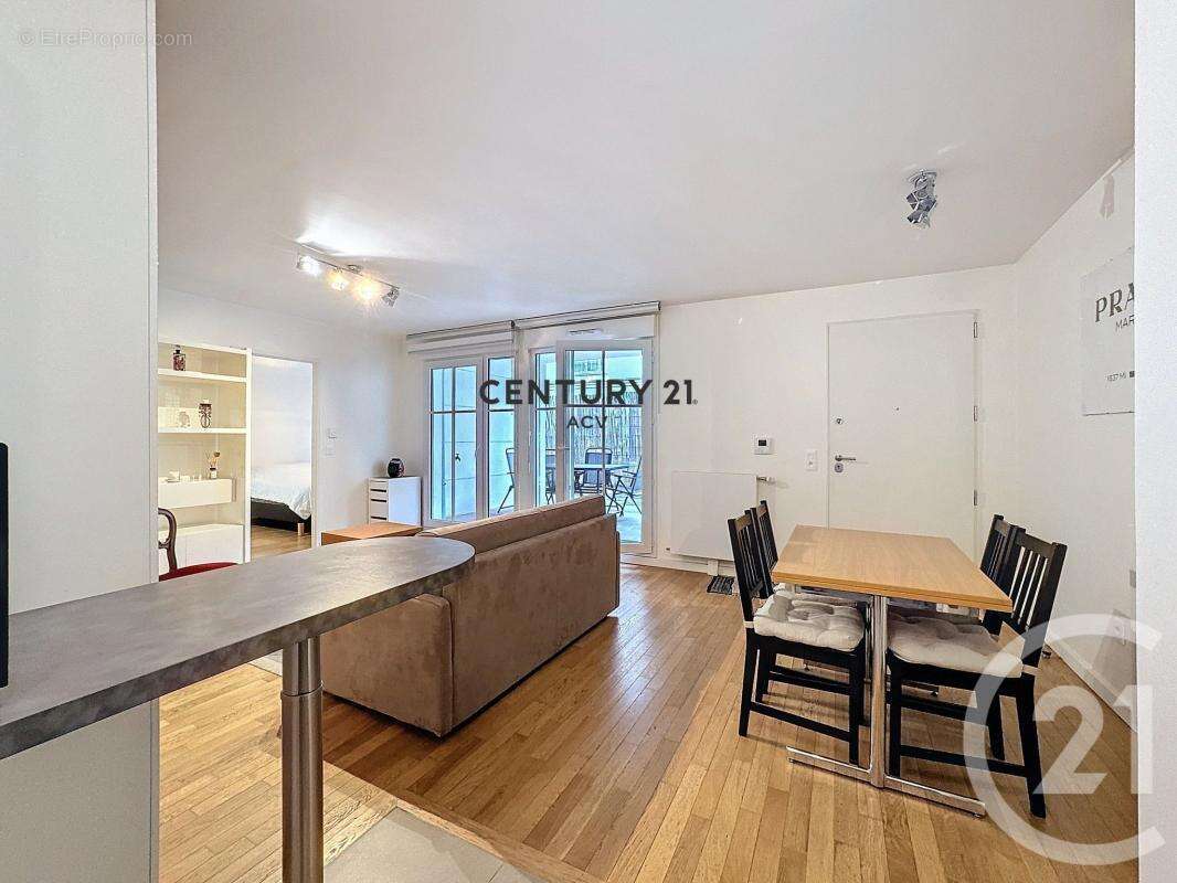 Appartement à MAISONS-ALFORT