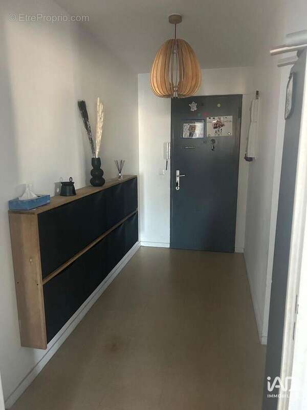 Photo 9 - Appartement à VILLENEUVE-LA-GARENNE