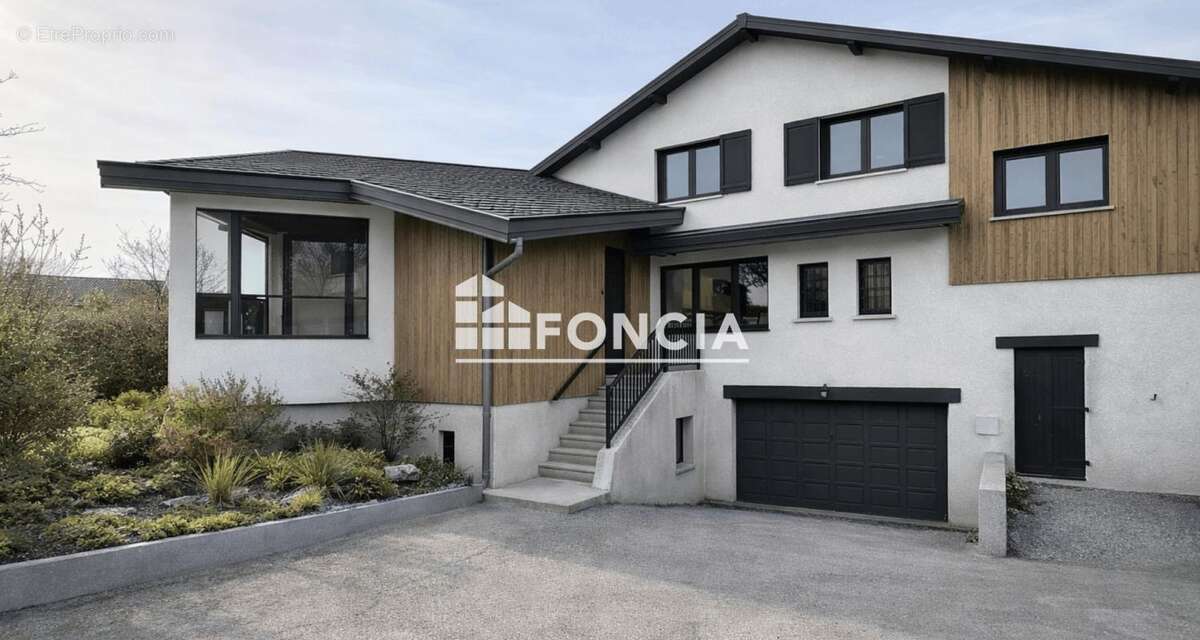 Maison à MONTBONNOT-SAINT-MARTIN