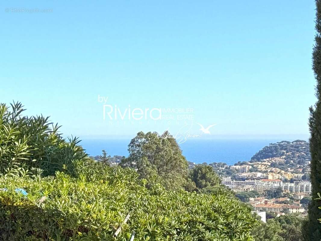 Maison à CAVALAIRE-SUR-MER