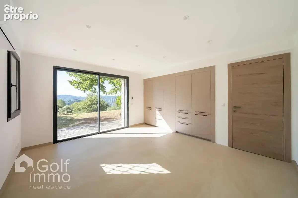 Villa de charme en pierre  plain-pied  300 m² 7000 m² du terrain  Piscine balinaise - photo 18