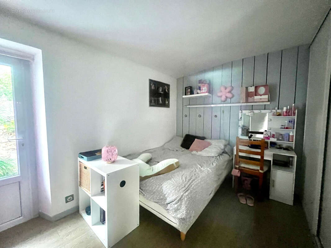 Appartement à PIERREFEU-DU-VAR