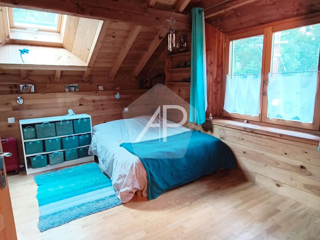 Maison à L'ARGENTIERE-LA-BESSEE