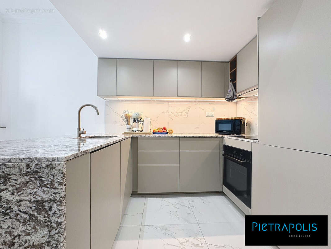 Cuisine - Appartement à LYON-8E