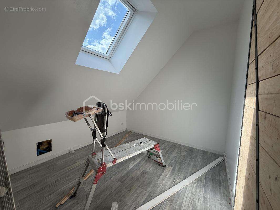 À vendre – Belle propriété familiale avec gîtes et terrain – À deux pas de Pont-l’Évêque - photo 16