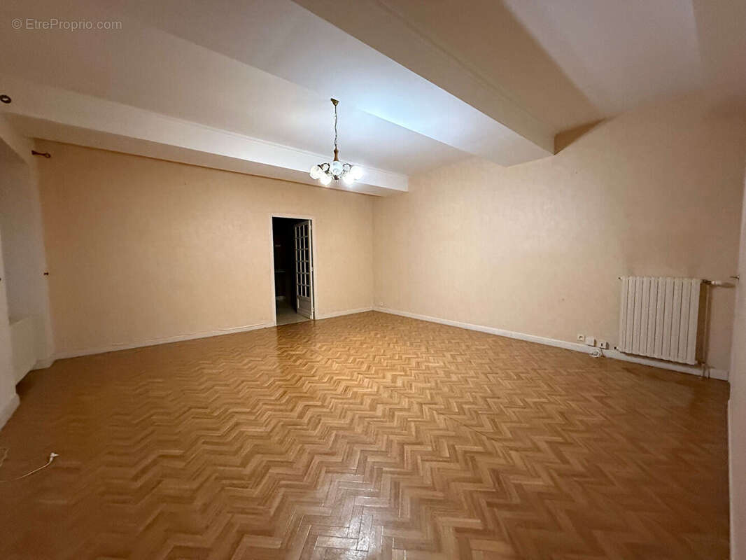 Maison à MENETOU-SALON