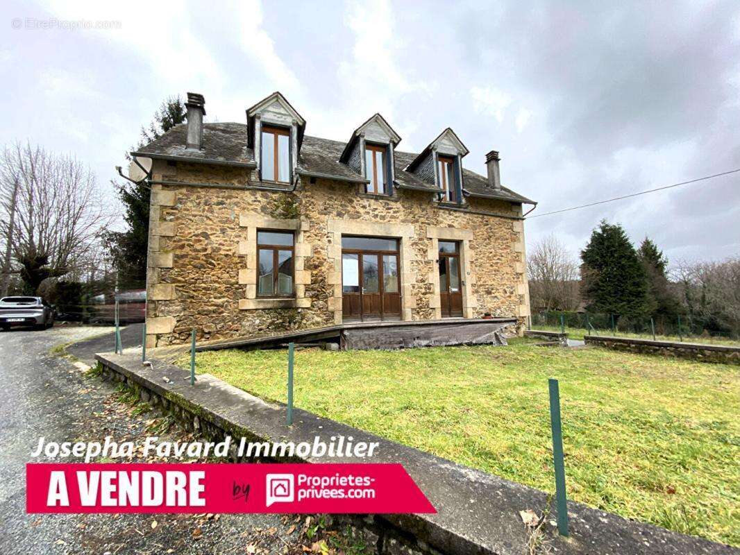 Maison à CHAMBERET