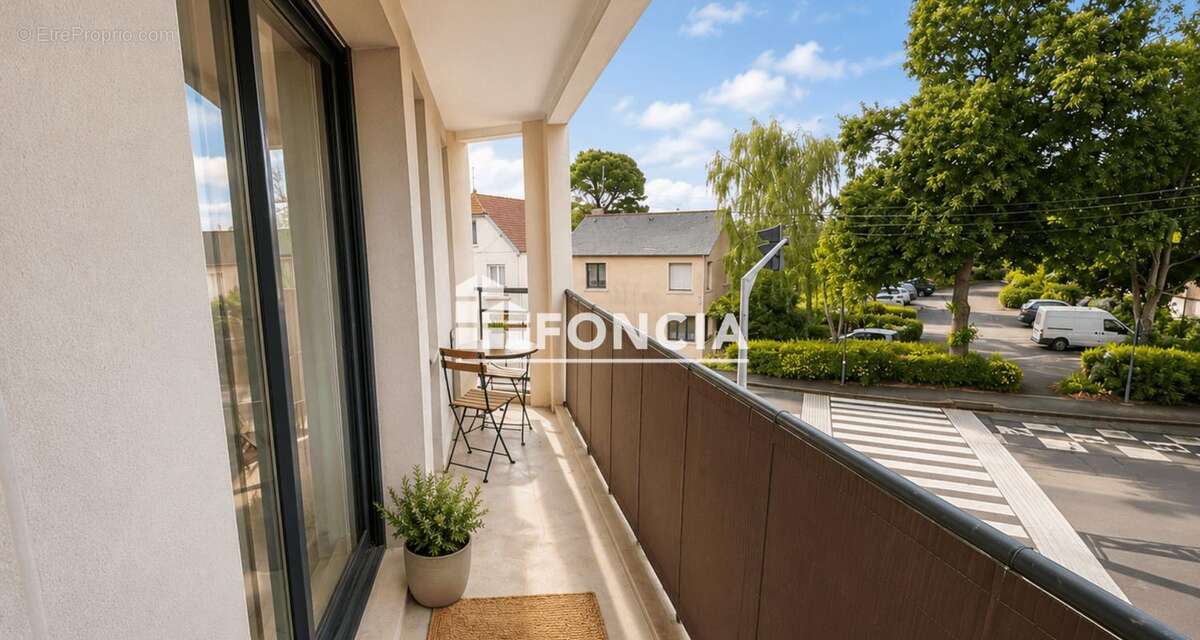 Appartement T2 - Rue de Vern - Garage - Balcon - photo 4