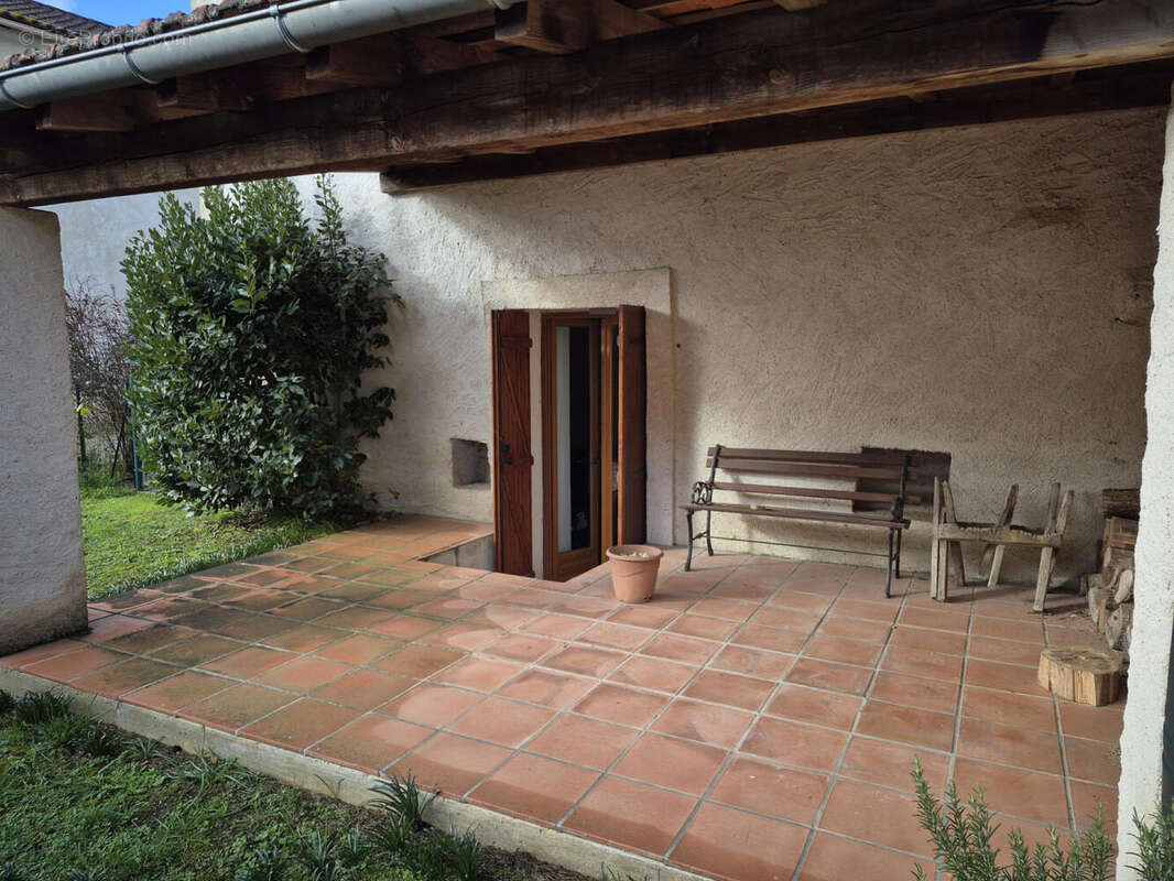 20251125_113715 - Maison à SAINT-MARTIAL-DE-VALETTE