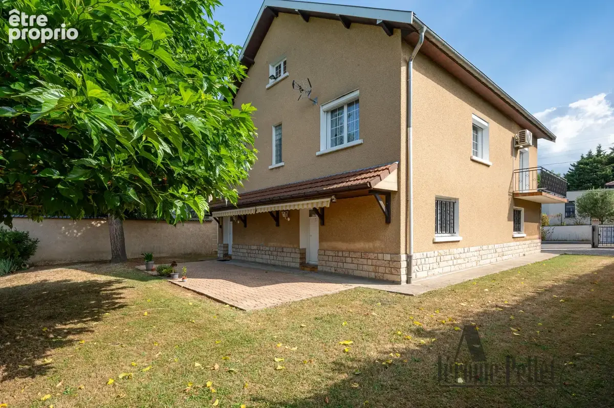 EXCLUSIVITÉ TERNAY (69360)   Maison familiale au centre du village - photo 11