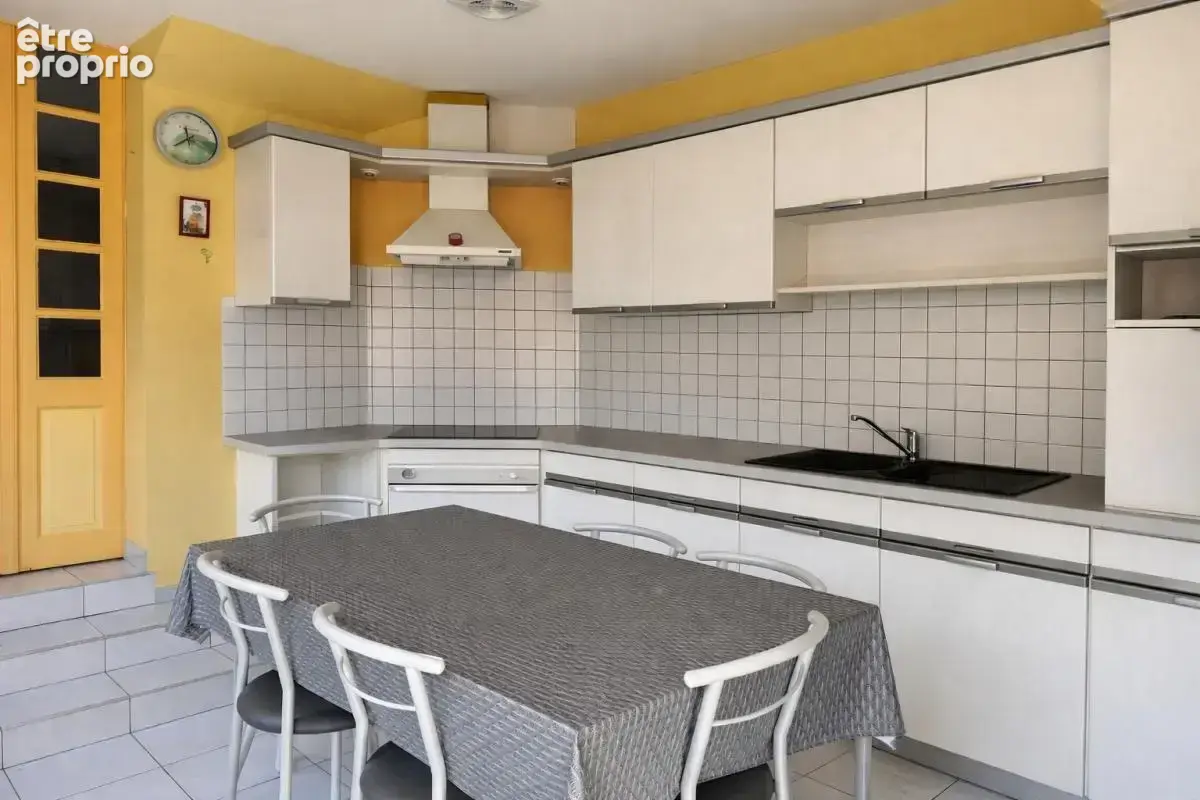 Maison 4 pièces 93 m² à vendre à Cholet (49300) - photo 6