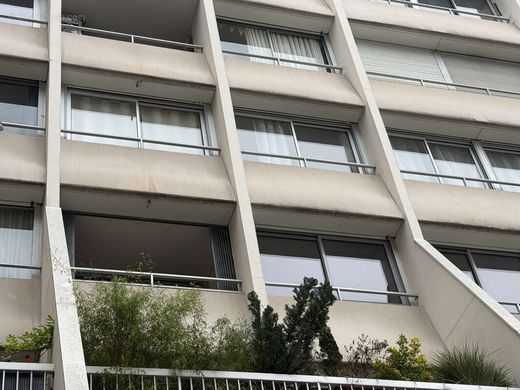 Appartement à PARIS-10E