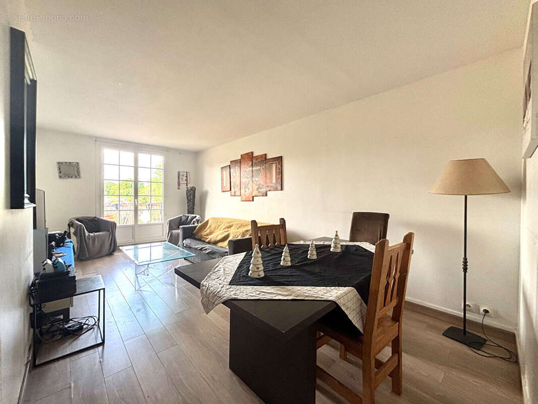 Appartement à PONTOISE