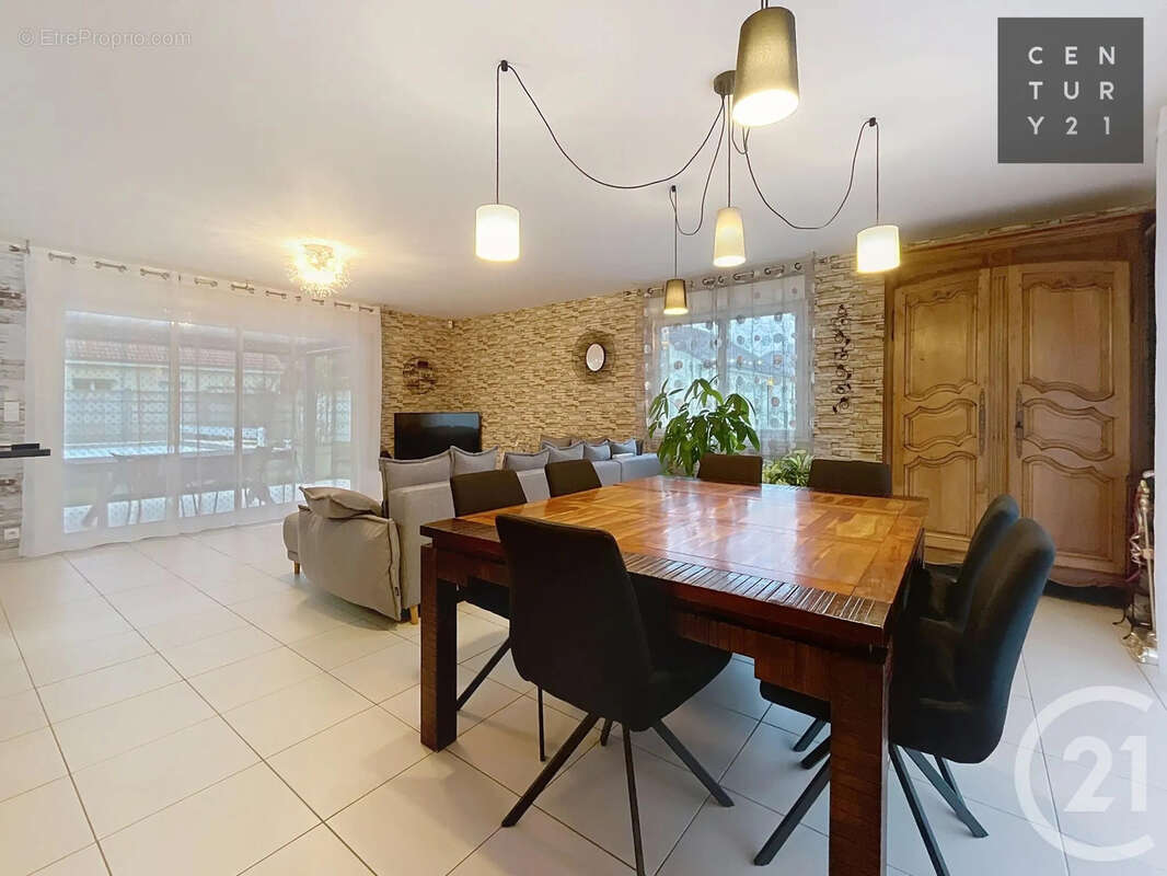 Maison à VIREY-SOUS-BAR