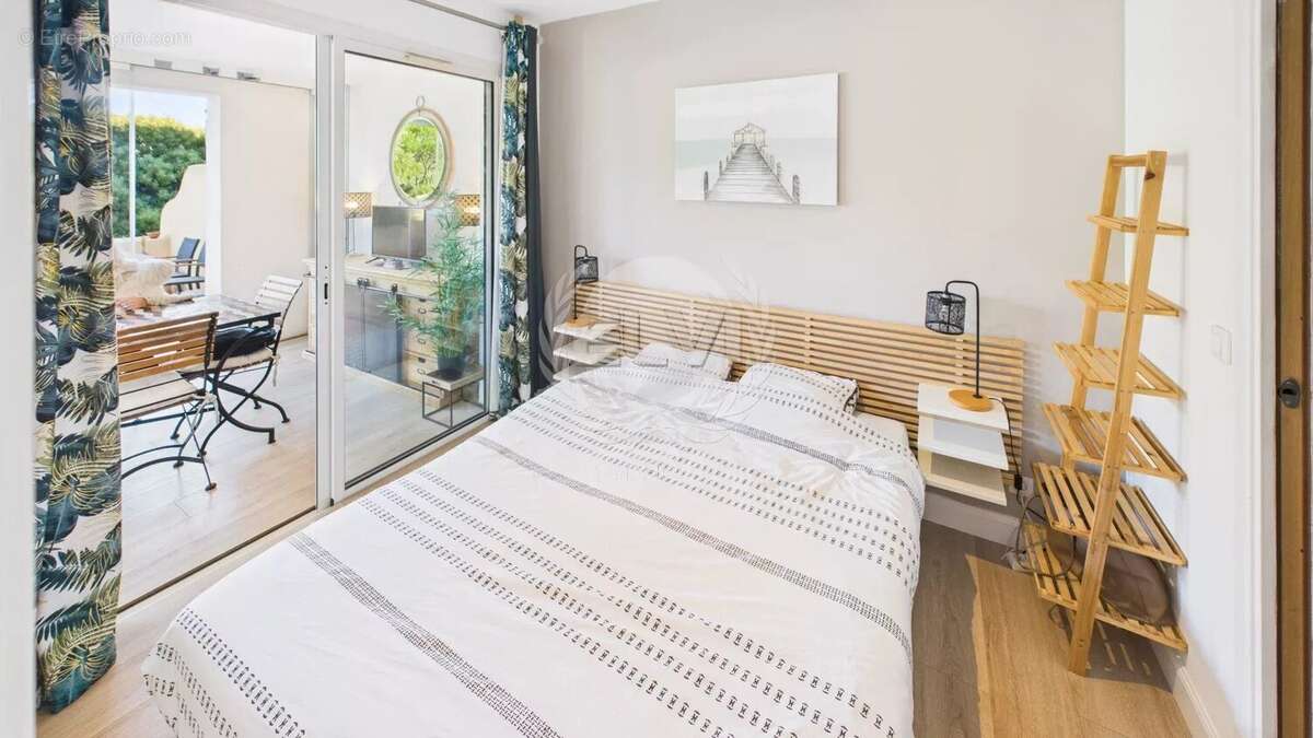 Appartement à GRIMAUD