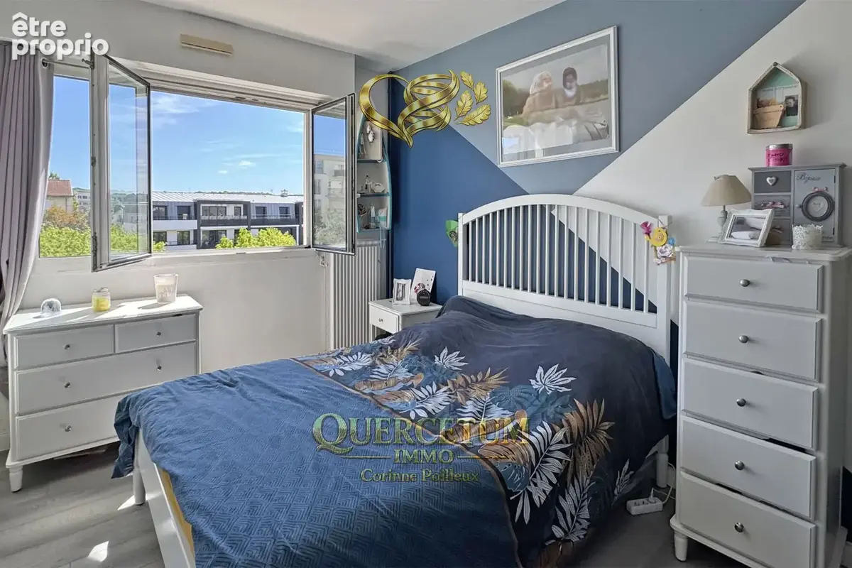 'PEUPLIER ROMANTIQUE' : Appartement 3 pièces 62.75 m2 Carrez - 2 Chambres - Cave. Parking extérieur - LE CHES - photo 9