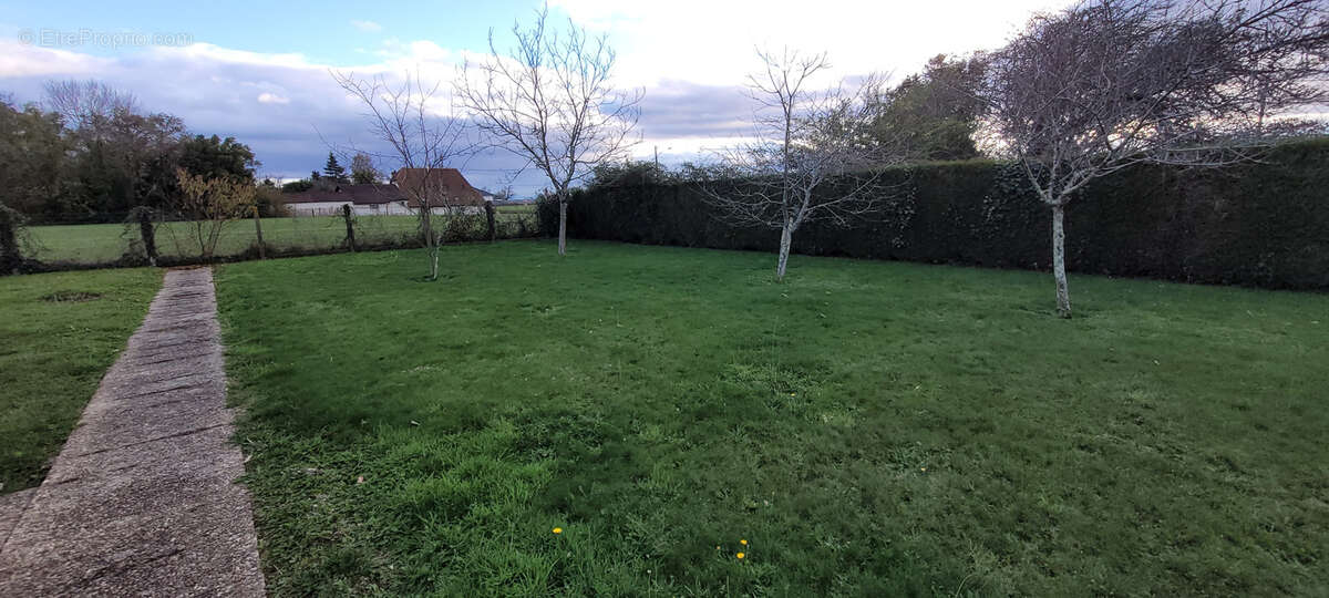 Maison à ARZACQ-ARRAZIGUET