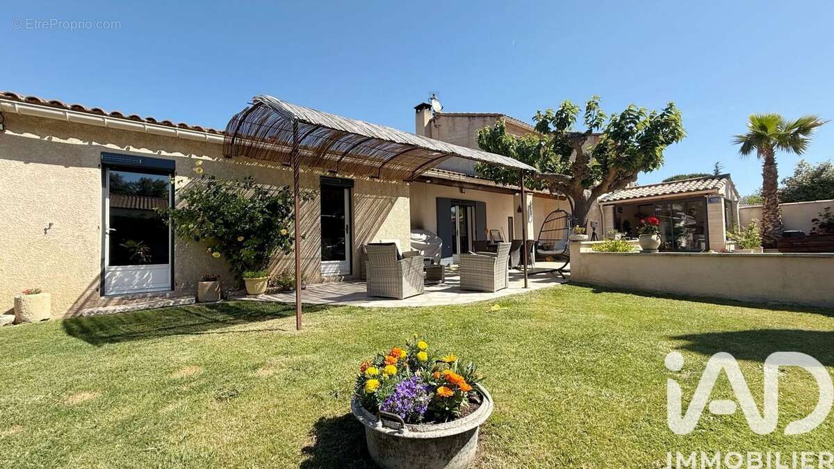 Photo 3 - Maison à ROBION