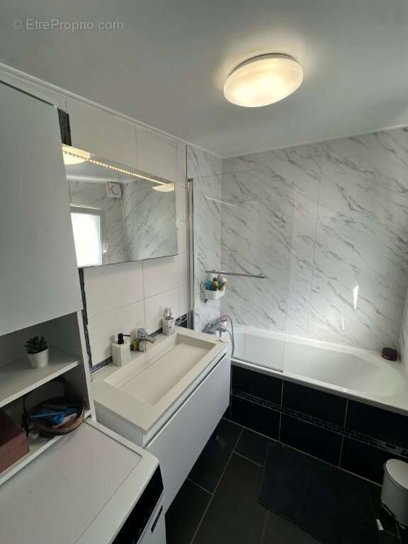 Maison à WAMBRECHIES