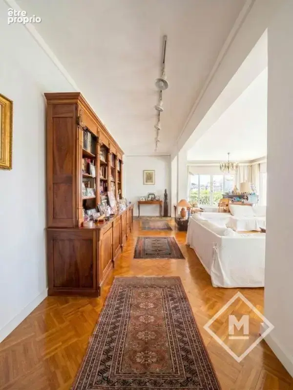 Vente magnifique appartement type5 de 175 m2 avec terrasse de 60m2 Lumineux dans une residence de prestige secteur Mairie de Bag - photo 11