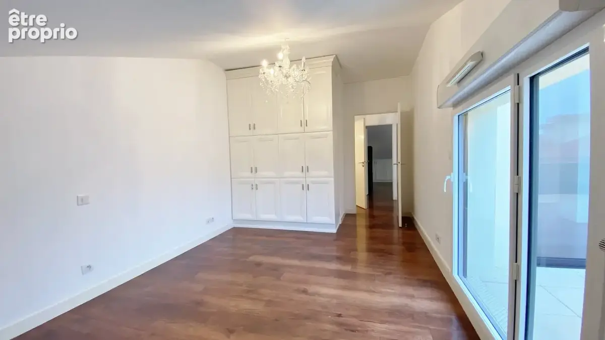 Exceptionnel attique de type 4 pièces de 103 m2 soit 140 m2 hors loi carrez avec 60 m2 de terrasses - photo 17
