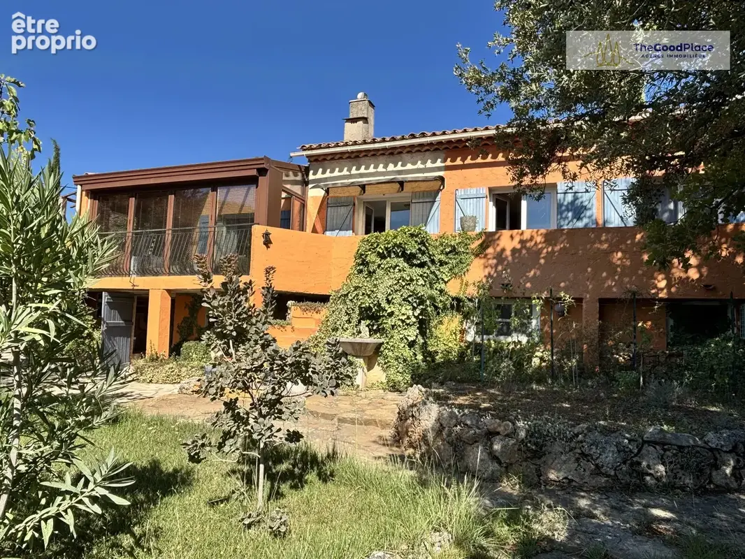 Une maison pleine de charme, entre nature et confort - photo 2