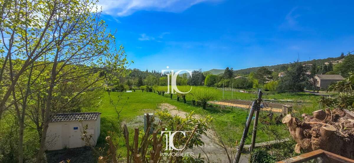 Maison à SAINT-PAUL-LE-JEUNE