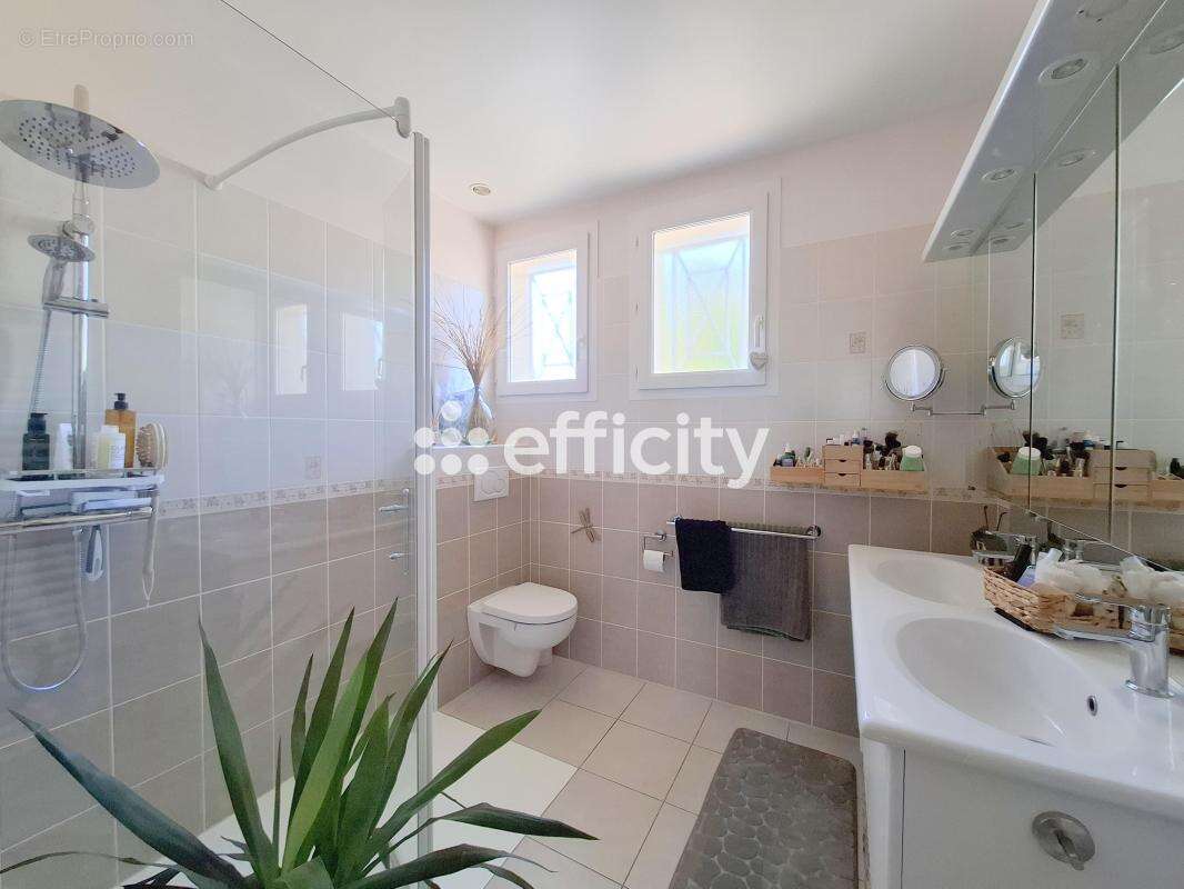 Maison 116 m² à Nogent-Le-Rotrou  - photo 7