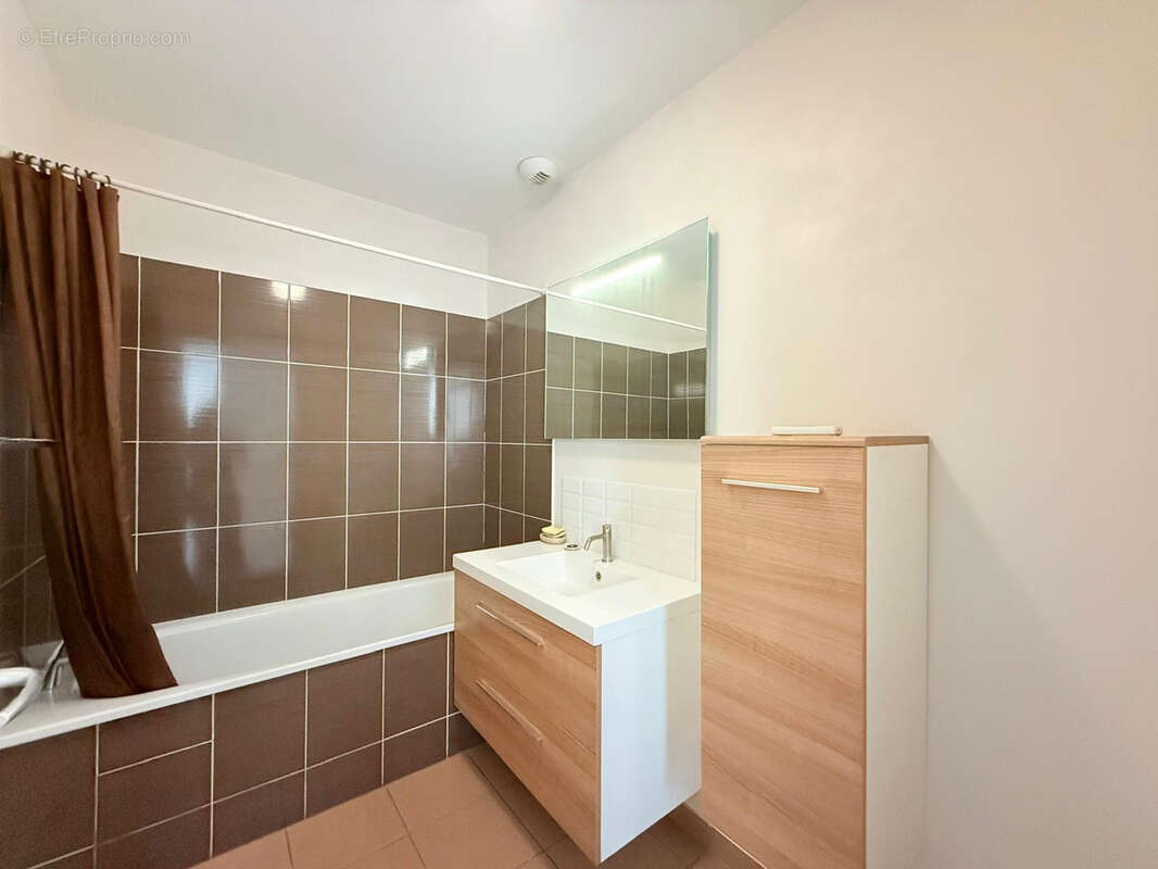 Maison à LABARTHE-SUR-LEZE