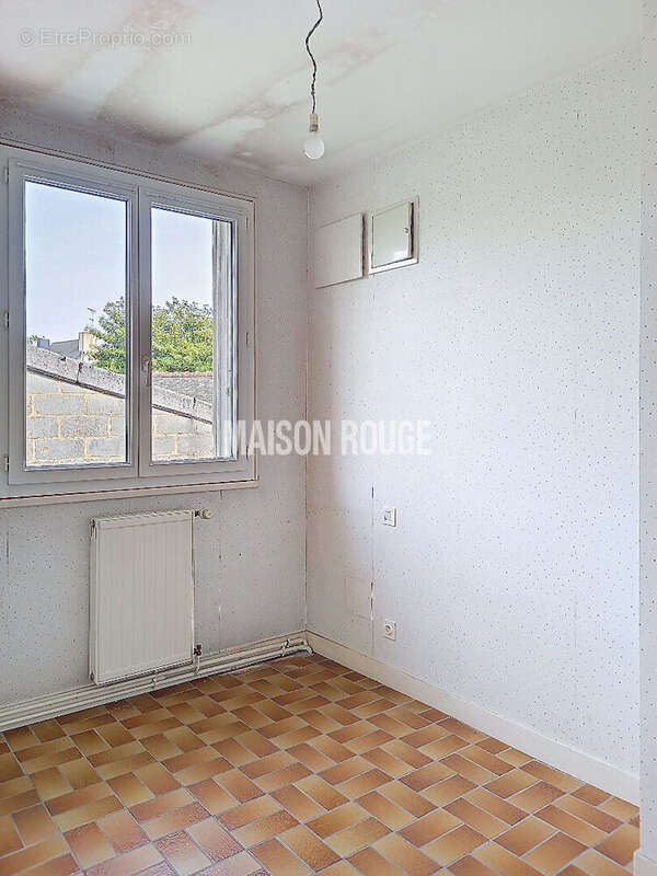 Maison à SAINT-BRICE-EN-COGLES