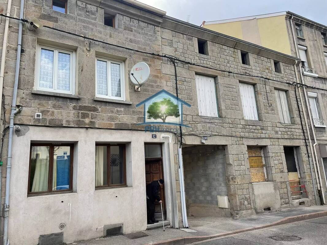 Appartement à LA RICAMARIE