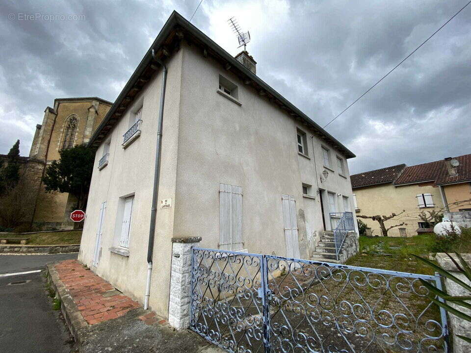 Maison à CAZAUBON