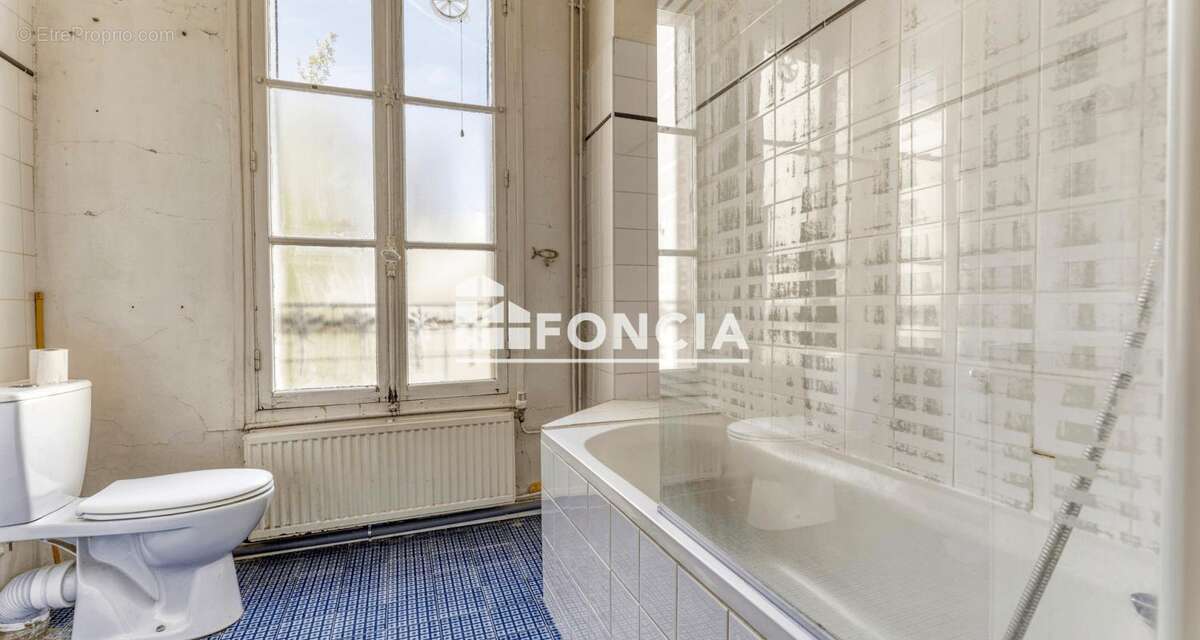 Appartement à ISSY-LES-MOULINEAUX