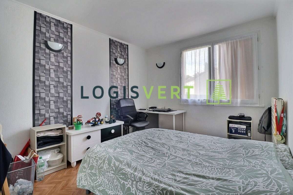 Appartement à BIEVRES