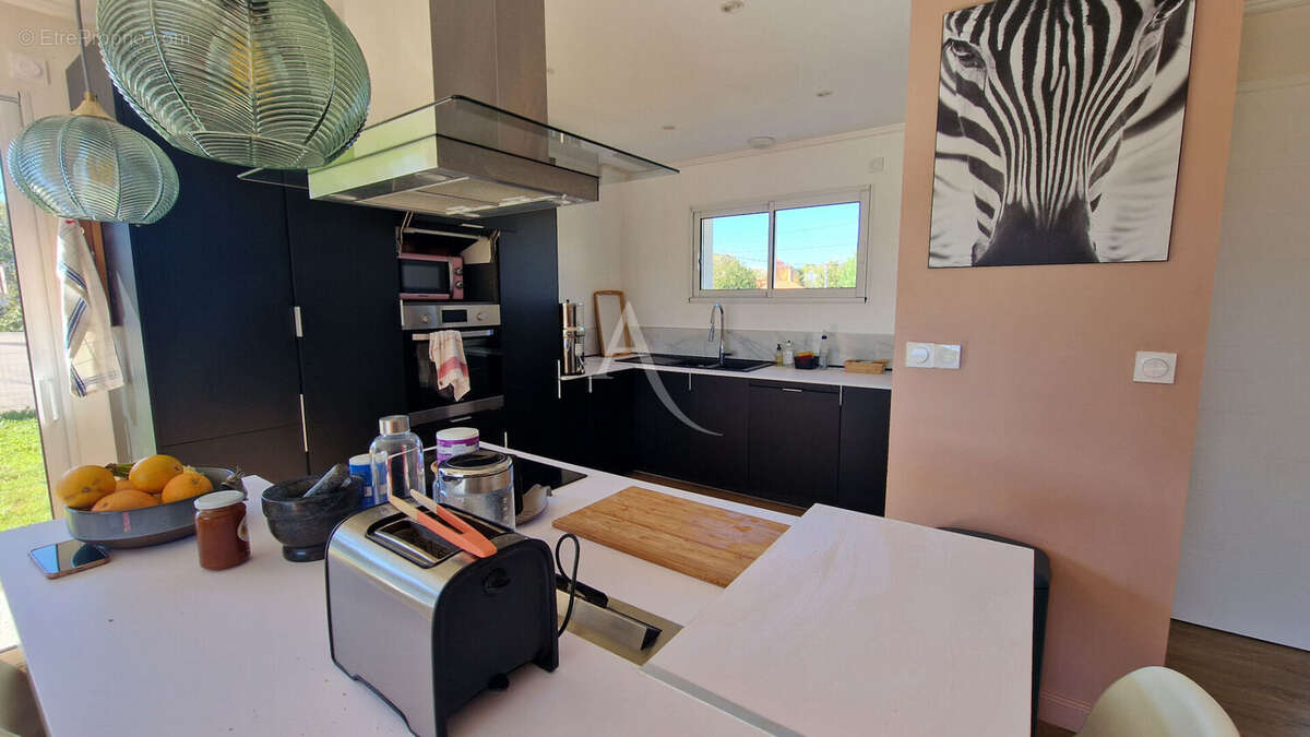 Maison à SAINTE-FOY