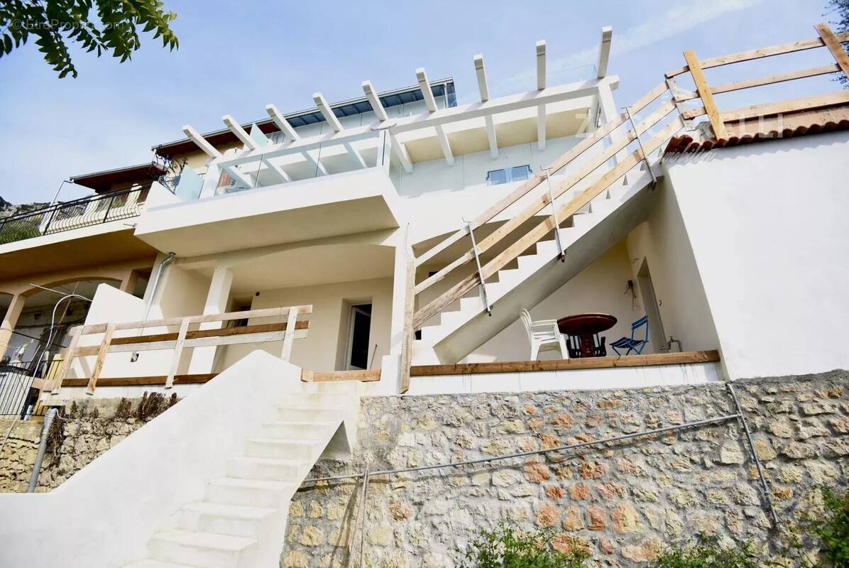 Maison à ROQUEBRUNE-CAP-MARTIN