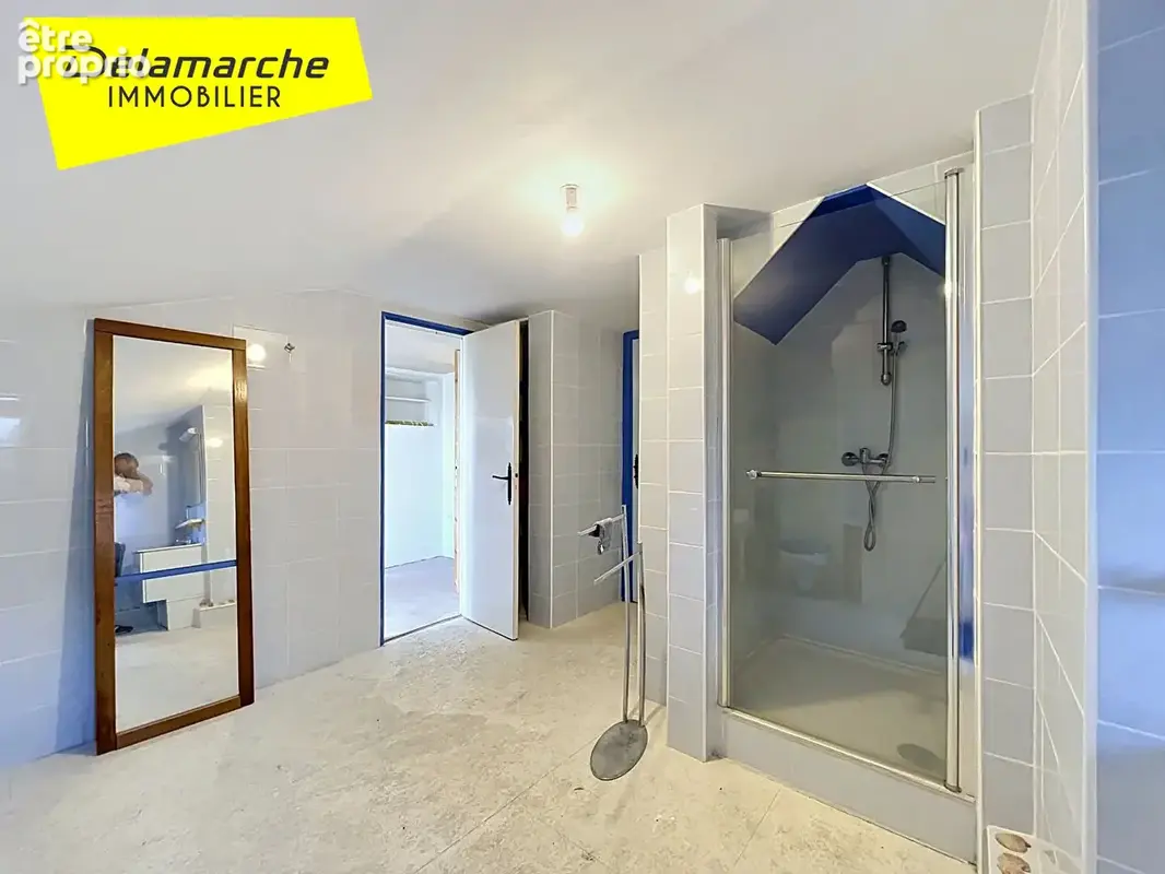 A vendre saint hilaire du harcouet maison familiale  belles surfaces  et appartement individuel a potentiel locatif - photo 14