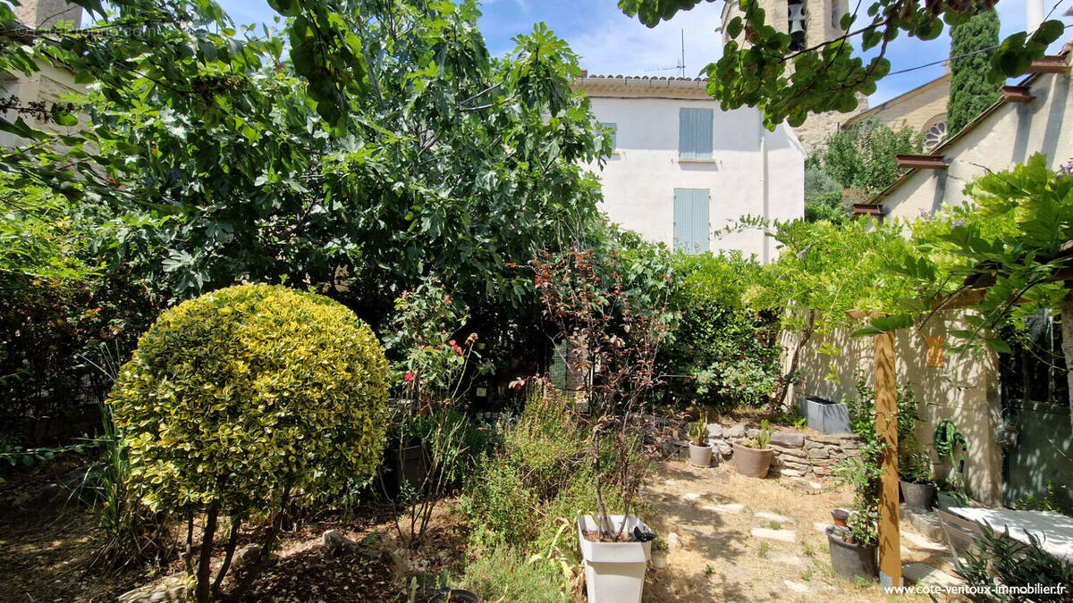 Maison à MAZAN