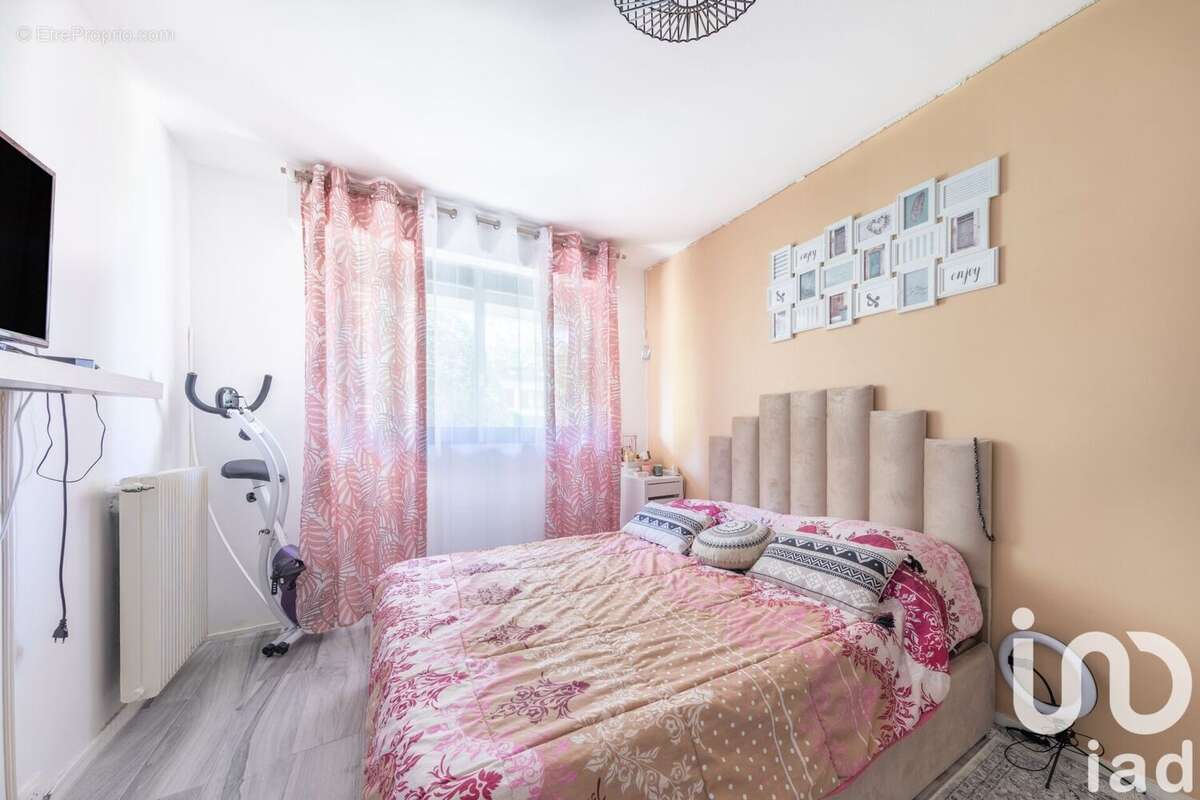 Photo 8 - Appartement à LE BOURGET