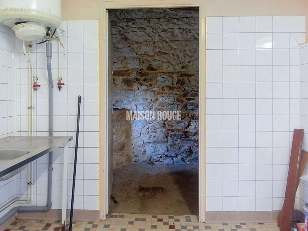 Saint-brandan : authentique corps de ferme à rénover avec fort potentiel - photo 16
