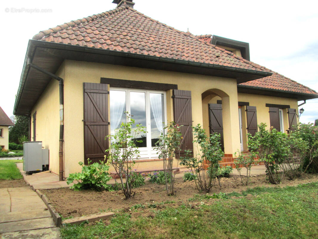 Maison à LUXEUIL-LES-BAINS