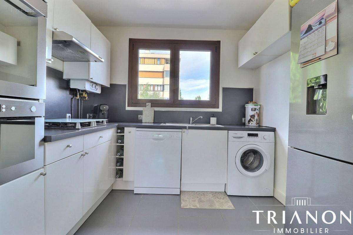 4 pièces, 2 chambres, balcon, cave, box, Les Clayes-sous-Bois - photo 5