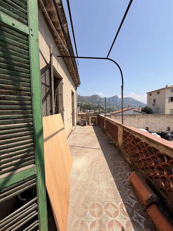 Appartement à VENCE