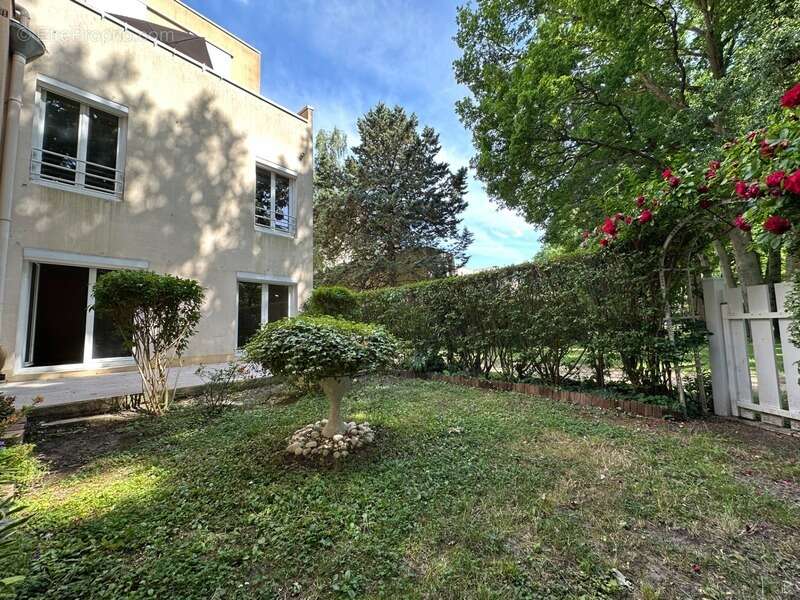 Appartement à MAUREPAS