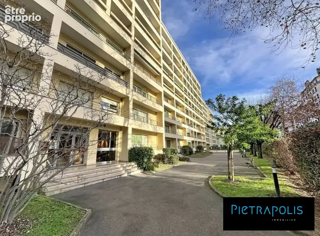Parking à vendre à Lyon-8e (69008) - photo 3